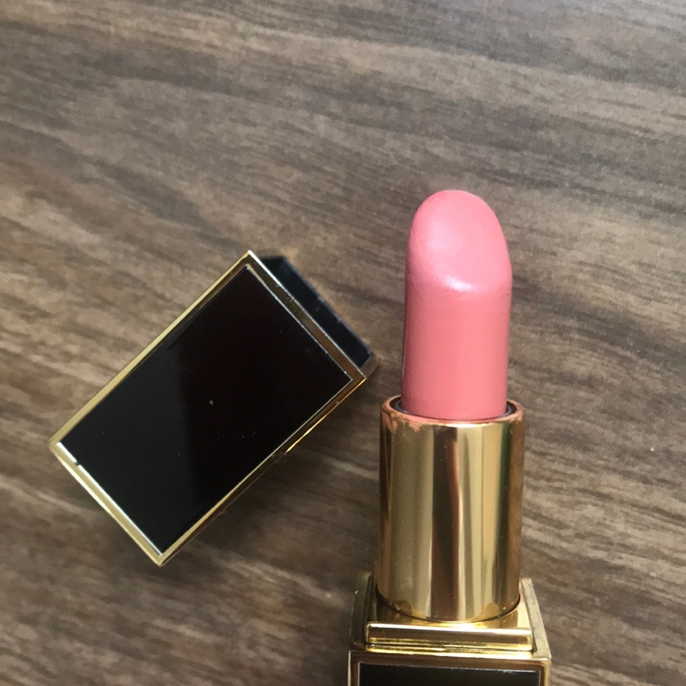 Tom Ford Spanish pink lipstick